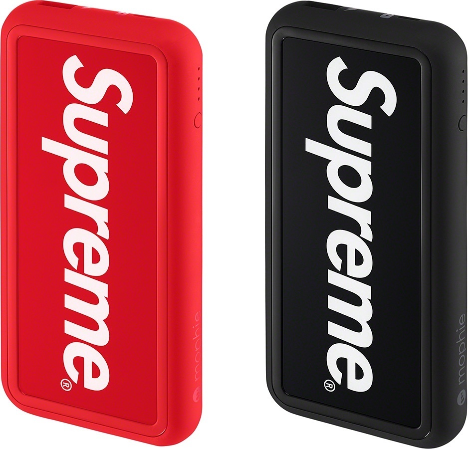 Supreme®/mophie® powerstation Plus XL